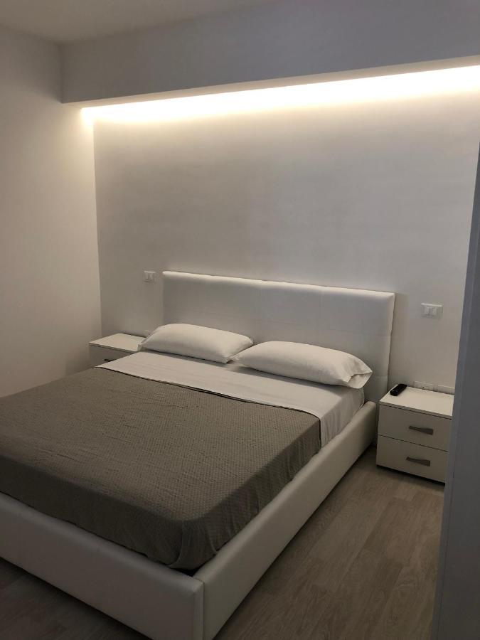 Hotel Attico Lady D Paola Zewnętrze zdjęcie